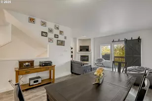 11220 SW Buffalo Pl, Tigard, OR 97223 - Photo 5