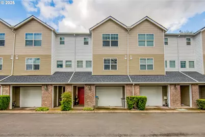 11220 SW Buffalo Pl, Tigard, OR 97223 - Photo 1