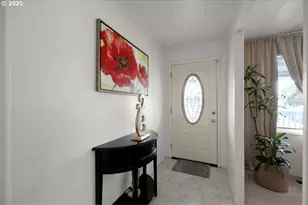 1800 Lakewood Ct, Eugene, OR 97402 - Photo 7