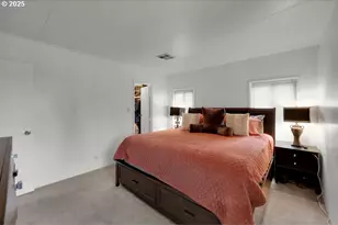 1800 Lakewood Ct, Eugene, OR 97402 - Photo 29