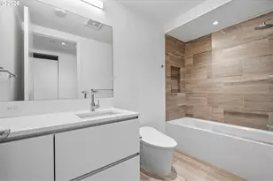 1075 NW Northrup St, Portland, OR 97209 - Photo 29