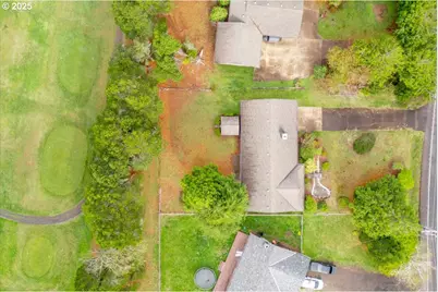 2520 S Crestline Dr, Waldport, OR 97394 - Photo 5