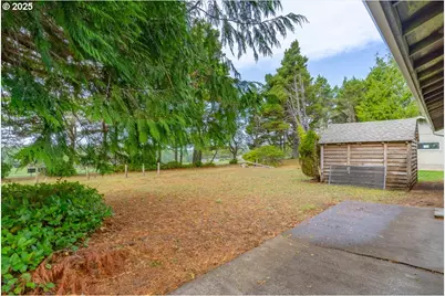 2520 S Crestline Dr, Waldport, OR 97394 - Photo 39