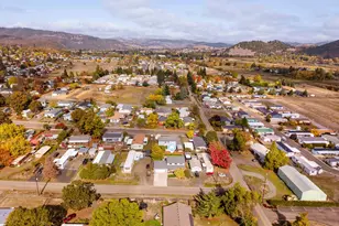 890 SE Thompson Ave, Winston, OR 97496 - Photo 43