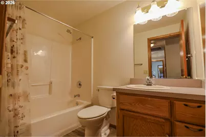 117 NW Romayo Ct, Winston, OR 97496 - Photo 23
