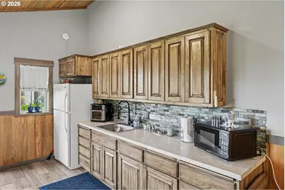 1502 Sonya Dr SE, Salem, OR 97317 - Photo 39