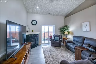 4331 Mackinaw Ave SE, Albany, OR 97322 - Photo 5