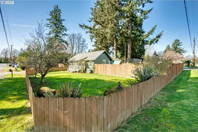 565 9th St, Washougal, WA 98671 - Photo 5