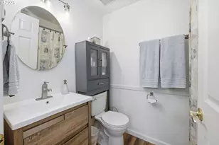 1326 Quaker St, Eugene, OR 97402 - Photo 29