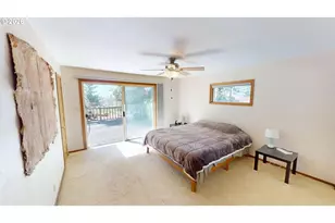 925 7th St, Brookings, OR 97415 - Photo 17