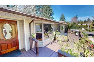 925 7th St, Brookings, OR 97415 - Photo 3