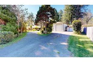 925 7th St, Brookings, OR 97415 - Photo 27