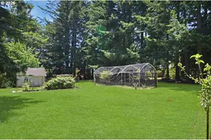 925 7th St, Brookings, OR 97415 - Photo 31