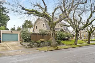 4033 NE Klickitat St, Portland, OR 97212 - Photo 41