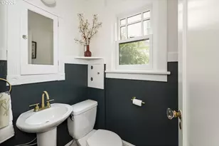 4033 NE Klickitat St, Portland, OR 97212 - Photo 19