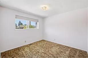 2494 38th St, Springfield, OR 97477 - Photo 21