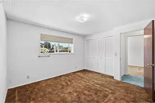 2494 38th St, Springfield, OR 97477 - Photo 19