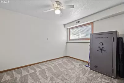 1295 N Grant, Canby, OR 97013 - Photo 29