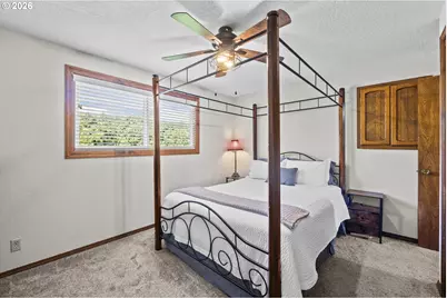 1295 N Grant, Canby, OR 97013 - Photo 19