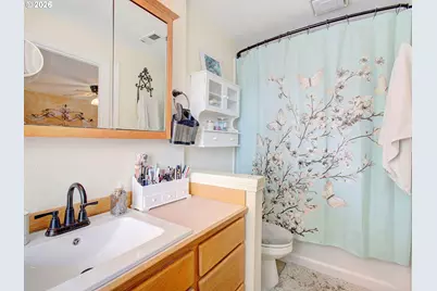 17004 SE 16th St, Vancouver, WA 98683 - Photo 11