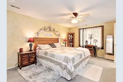 17004 SE 16th St, Vancouver, WA 98683 - Photo 9