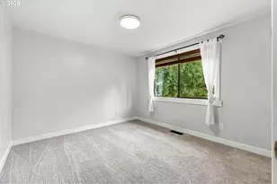 12199 SE Henderson Dr, Portland, OR 97266 - Photo 17