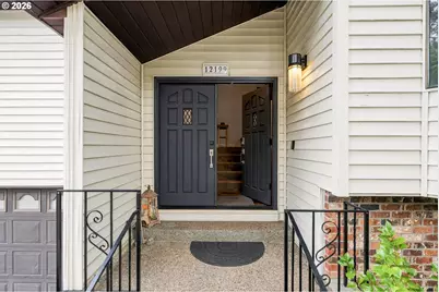 12199 SE Henderson Dr, Portland, OR 97266 - Photo 3