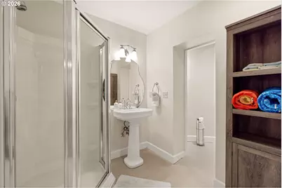 626 SW Comus Ct, Portland, OR 97219 - Photo 31