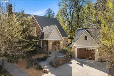 626 SW Comus Ct, Portland, OR 97219 - Photo 1