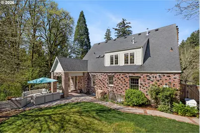 626 SW Comus Ct, Portland, OR 97219 - Photo 33