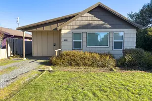 1233 Alabama Ave, Bandon, OR 97411 - Photo 1