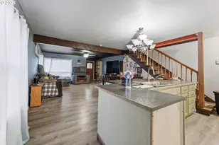 917 Robbins St, Milton-Freewater, OR 97862 - Photo 5