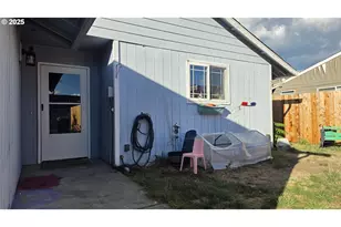 676 58th St, Springfield, OR 97478 - Photo 3