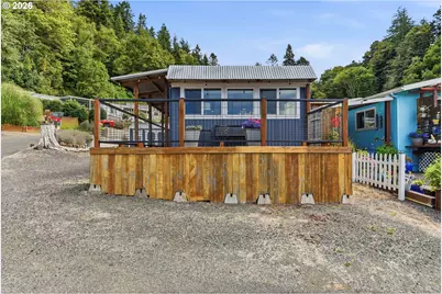 66642 E Bay Rd #30, North Bend, OR 97459 - Photo 5