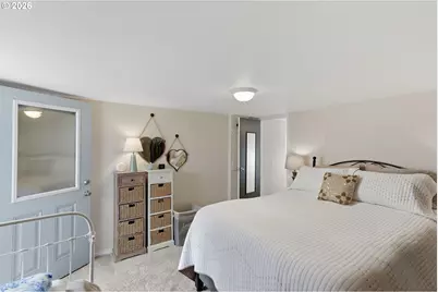 66642 E Bay Rd #30, North Bend, OR 97459 - Photo 27