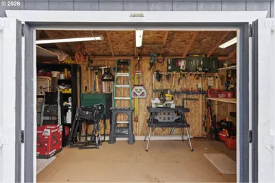 66642 E Bay Rd #30, North Bend, OR 97459 - Photo 11