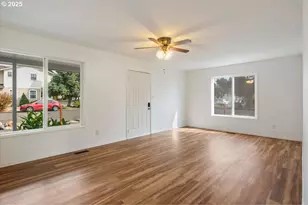 306 Pine St, Albany, OR 97321 - Photo 9