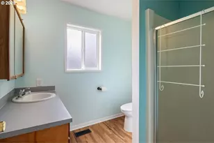 306 Pine St, Albany, OR 97321 - Photo 15