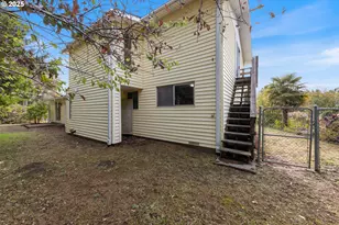 217 NE Chambers Ct, Newport, OR 97365 - Photo 39