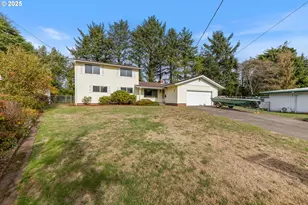 217 NE Chambers Ct, Newport, OR 97365 - Photo 41