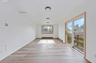 217 NE Chambers Ct, Newport, OR 97365 - Photo 31