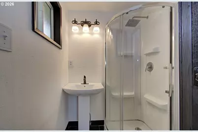 625 E Elm Ave, La Center, WA 98629 - Photo 15