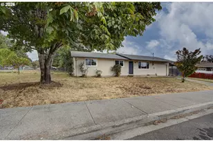 625 E Elm Ave, La Center, WA 98629 - Photo 1