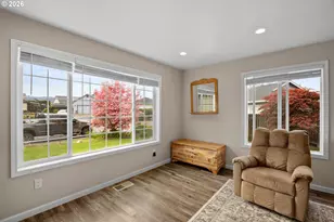 126 Lilly Ct, Sutherlin, OR 97479 - Photo 5