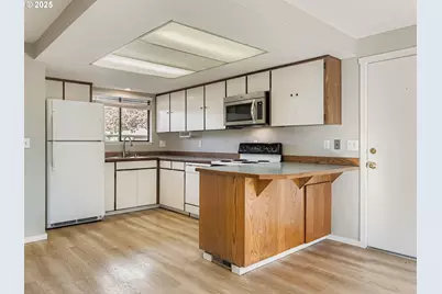 11268 SW Chantilly, Wilsonville, OR 97070 - Photo 7