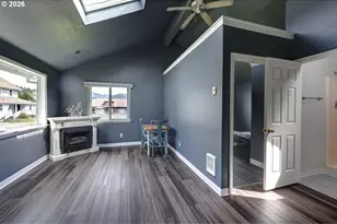 308 1st St, Garibaldi, OR 97118 - Photo 33