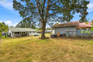 14117 SE Lee Ave, Milwaukie, OR 97267 - Photo 23
