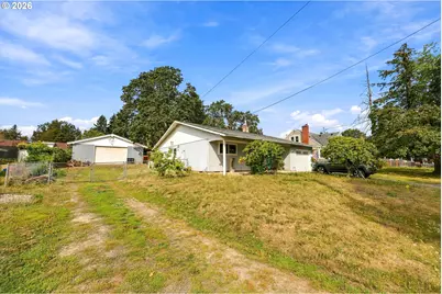 14117 SE Lee Ave, Milwaukie, OR 97267 - Photo 1