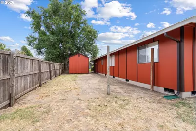 756 NW 1st Ave, Milton-Freewater, OR 97862 - Photo 23