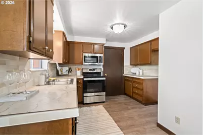 756 NW 1st Ave, Milton-Freewater, OR 97862 - Photo 11